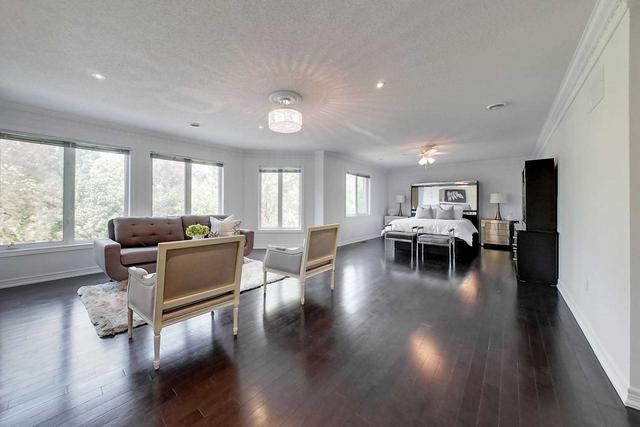 5403 Roanoke Crt, House detached with 6 bedrooms, 4 bathrooms and 12 parking in Mississauga ON | Image 26