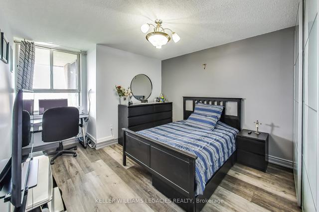 804 - 40 Panorama Crt, Condo with 3 bedrooms, 2 bathrooms and 1 parking in Toronto ON | Image 15