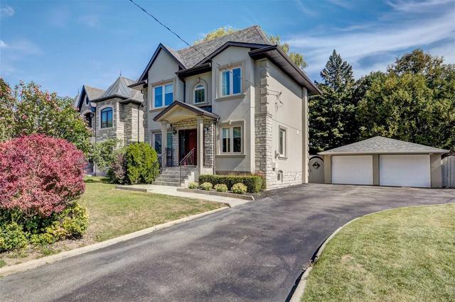 15 Dromore Cres, House detached with 3 bedrooms, 4 bathrooms and 7 parking in Toronto ON | Image 17