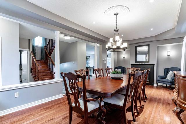 130 Hollybush Dr, House detached with 4 bedrooms, 4 bathrooms and 4 parking in Vaughan ON | Image 35