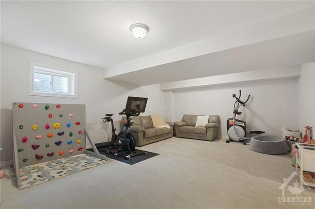 189 Equitation Circle, House detached with 3 bedrooms, 3 bathrooms and 2 parking in Ottawa ON | Image 19