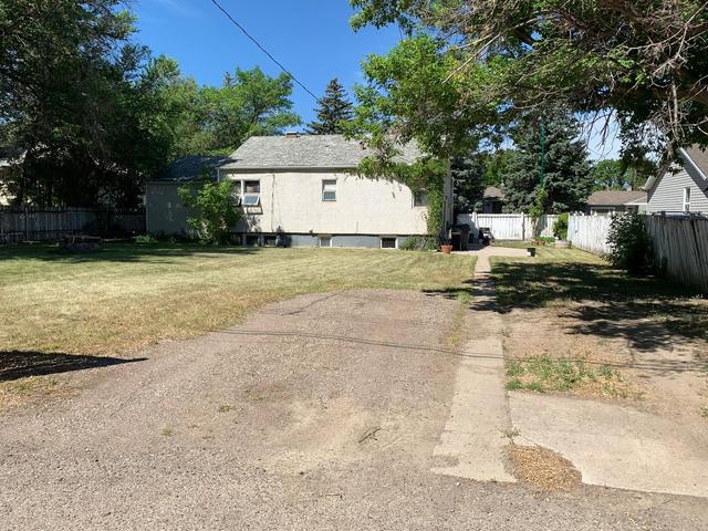 1107 13 Street S, House detached with 3 bedrooms, 2 bathrooms and 4 parking in Lethbridge AB | Image 14