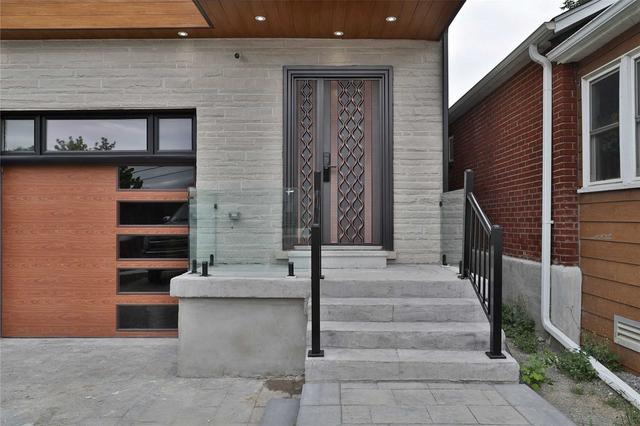 495 Warden Ave W, House detached with 4 bedrooms, 6 bathrooms and 2 parking in Toronto ON | Image 12
