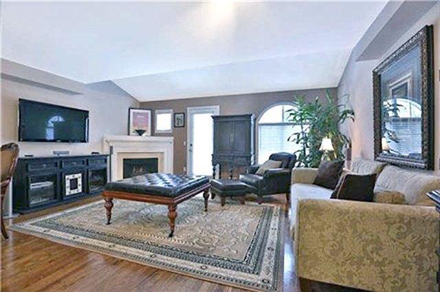 45 - 2250 Rockingham Dr, Townhouse with 2 bedrooms, 4 bathrooms and 2 parking in Oakville ON | Image 9