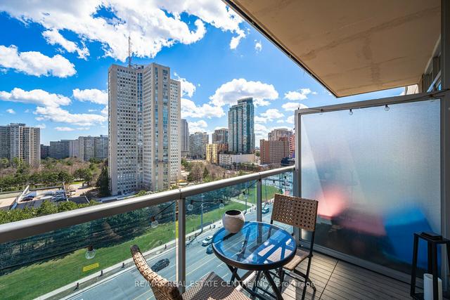 1004 - 70 Absolute Ave, Condo with 1 bedrooms, 1 bathrooms and 1 parking in Mississauga ON | Image 9
