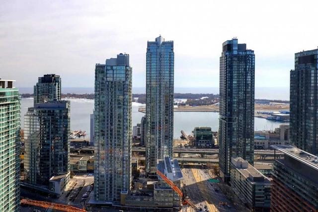 ph7 - 397 Front St W, Condo with 2 bedrooms, 3 bathrooms and 2 parking in Toronto ON | Image 20