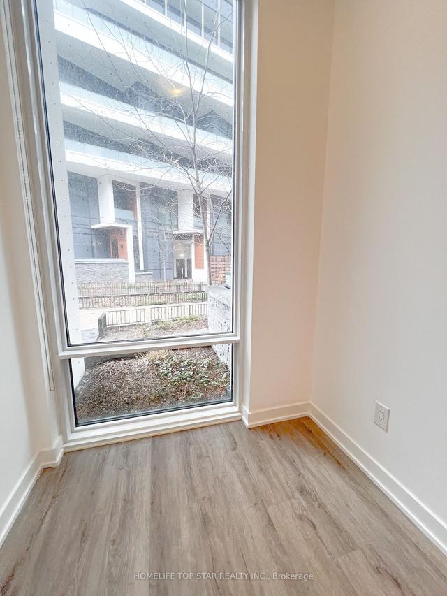 102 - 50 Ordnance St, Townhouse with 2 bedrooms, 2 bathrooms and 0 parking in Toronto ON | Image 5