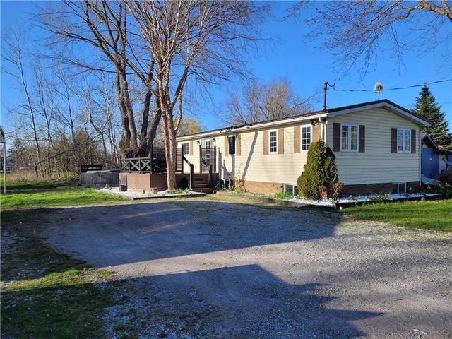 5 David Avenue, House detached with 2 bedrooms, 1 bathrooms and 6 parking in Haldimand County ON | Image 35