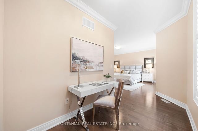 45 Bloorview Pl, Townhouse with 4 bedrooms, 4 bathrooms and 4 parking in Toronto ON | Image 22