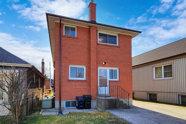 1a Holley Ave, House detached with 3 bedrooms, 2 bathrooms and 5 parking in Toronto ON | Image 31