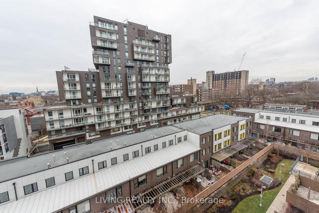 728 - 38 Cameron St, Condo with 2 bedrooms, 2 bathrooms and 1 parking in Toronto ON | Image 6