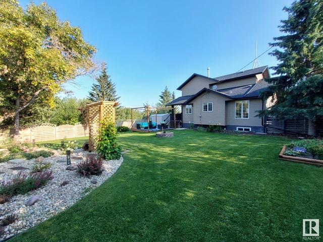 501 Lakeside Dr, House detached with 4 bedrooms, 2 bathrooms and null parking in Spring Lake AB | Image 62
