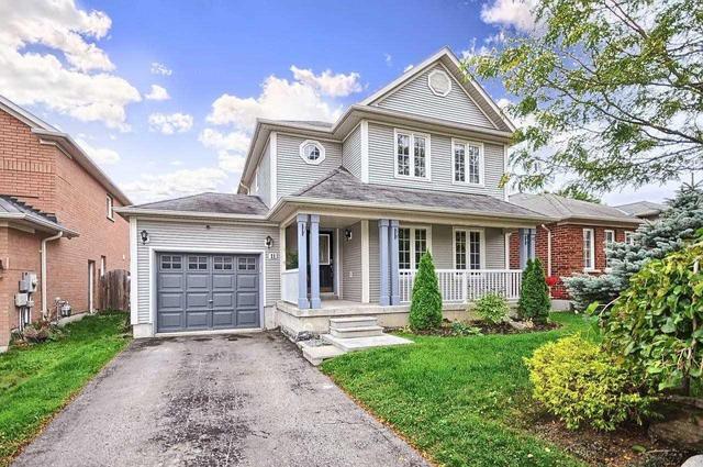 11 Reddenhurst Cres, House detached with 3 bedrooms, 2 bathrooms and 2 parking in Georgina ON | Image 1