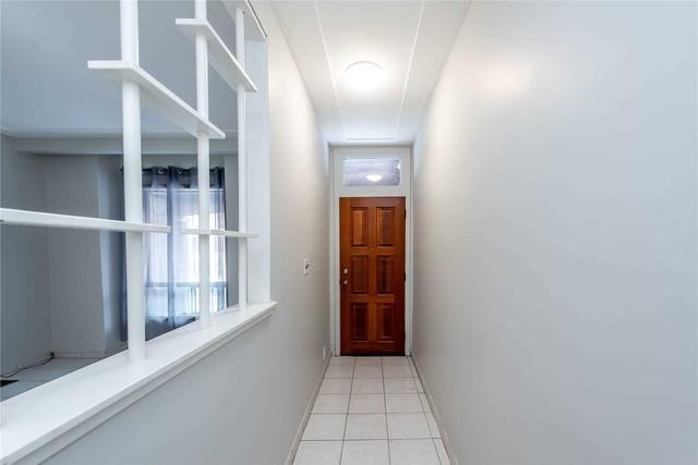 26 Case St, House detached with 3 bedrooms, 2 bathrooms and 2 parking in Hamilton ON | Image 10
