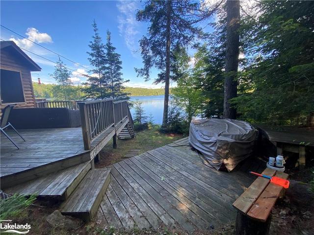 1281 Camp Wheeler Lane, House detached with 3 bedrooms, 1 bathrooms and null parking in Algonquin Highlands ON | Image 2