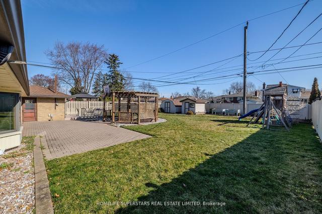 2664 Buckingham Dr, House detached with 3 bedrooms, 1 bathrooms and 9 parking in Windsor ON | Image 14