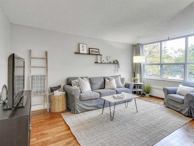 205 - 60 Southport St, Condo with 2 bedrooms, 2 bathrooms and 1 parking in Toronto ON | Image 12
