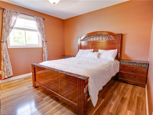4720 Whitefish Crescent, House detached with 5 bedrooms, 3 bathrooms and 4 parking in Windsor ON | Image 12