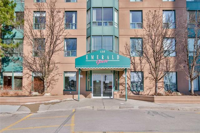 416 - 135 Hillcrest Ave, Condo with 2 bedrooms, 1 bathrooms and 1 parking in Mississauga ON | Image 30