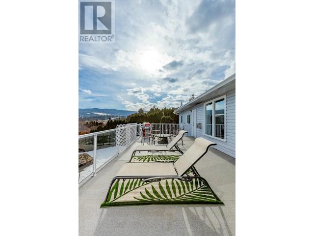 2215 Verde Vista Road, House detached with 4 bedrooms, 2 bathrooms and 7 parking in Kelowna BC | Image 31