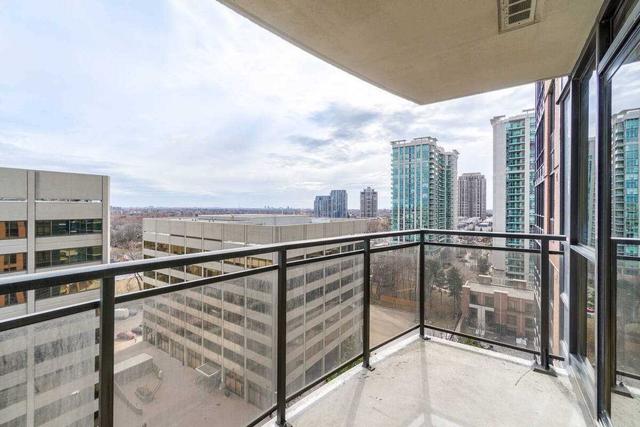 1201 - 33 Sheppard Ave E, Condo with 1 bedrooms, 1 bathrooms and 1 parking in Toronto ON | Image 2