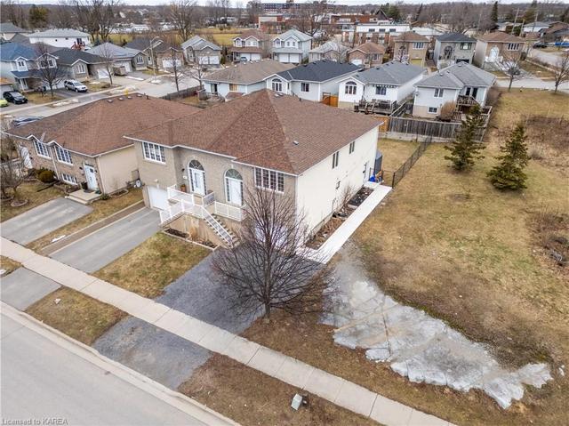 171 Briceland Street, House semidetached with 4 bedrooms, 2 bathrooms and 4 parking in Kingston ON | Image 33