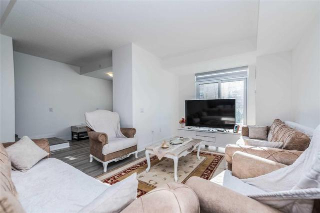 Th102 - 2800 Keele St, Townhouse with 2 bedrooms, 2 bathrooms and 1 parking in Toronto ON | Image 6