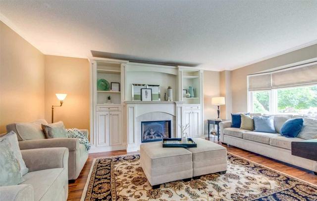 1270 Fairmeadow Tr, House detached with 4 bedrooms, 4 bathrooms and 6 parking in Oakville ON | Image 10