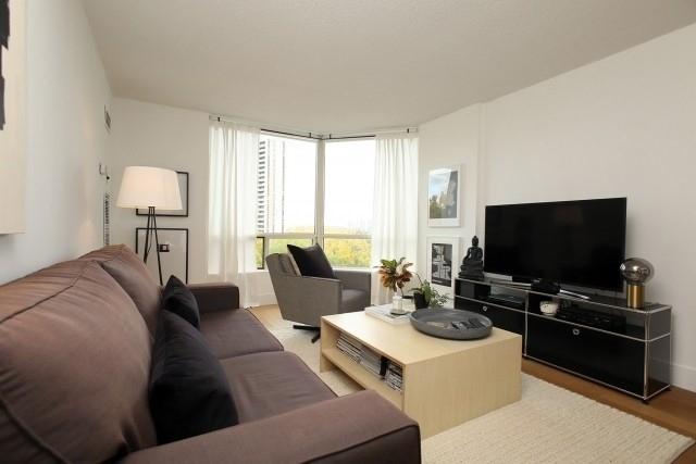 910 - 3 Hickory Tree Rd, Condo with 1 bedrooms, 1 bathrooms and 1 parking in Toronto ON | Image 24