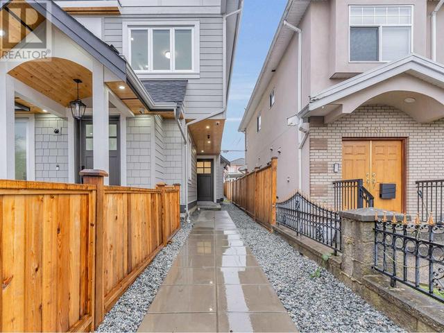 6166 Beatrice Street, House detached with 3 bedrooms, 3 bathrooms and 1 parking in Vancouver BC | Image 19