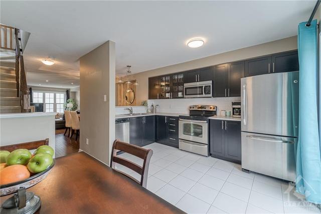 130 Caithness Private, Townhouse with 2 bedrooms, 2 bathrooms and 2 parking in Ottawa ON | Image 13