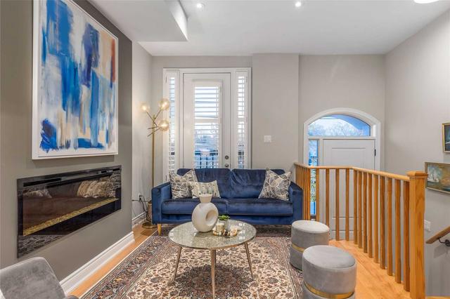 151 Norseman St, Townhouse with 3 bedrooms, 4 bathrooms and 2 parking in Toronto ON | Image 12