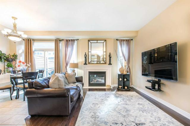 28 Hansard Dr, House semidetached with 3 bedrooms, 3 bathrooms and 3 parking in Vaughan ON | Image 17