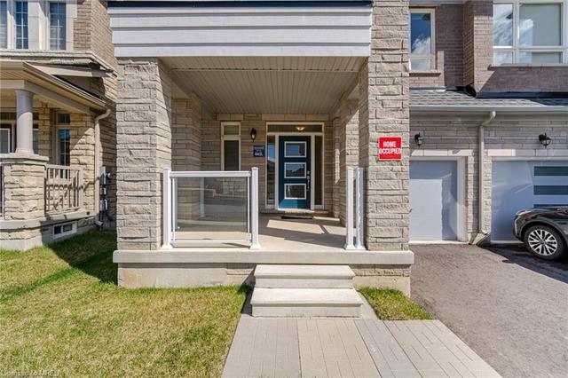4 Silver Meadow Gardens, House semidetached with 3 bedrooms, 2 bathrooms and 2 parking in Hamilton ON | Image 48