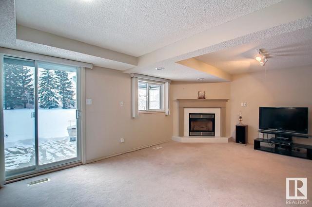 6584 158 Av Nw, House attached with 3 bedrooms, 2 bathrooms and null parking in Edmonton AB | Image 20
