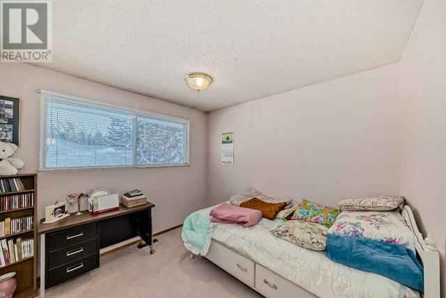 14 Varmoor Place Nw, House detached with 4 bedrooms, 2 bathrooms and 4 parking in Calgary AB | Image 22