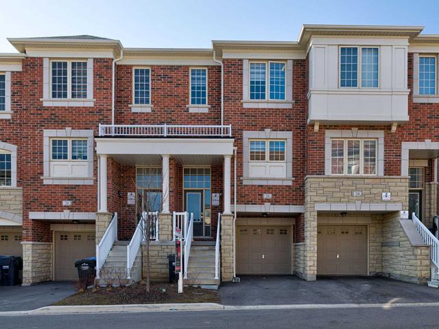 7 - 26 Aspen Hills Rd, House attached with 3 bedrooms, 3 bathrooms and 2 parking in Brampton ON | Image 1