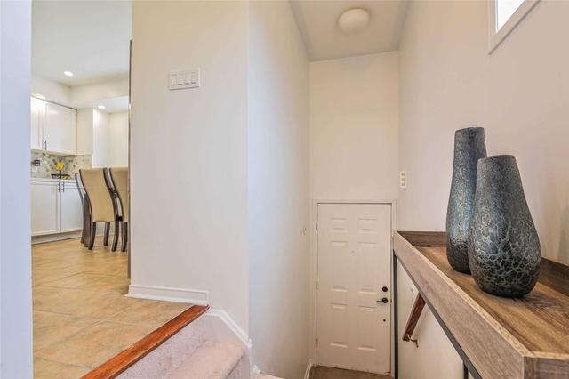 30 - 4869 Half Moon Grve, Townhouse with 2 bedrooms, 3 bathrooms and 1 parking in Mississauga ON | Image 23