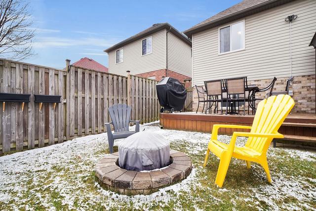 2891 Meadowgate Blvd, House detached with 3 bedrooms, 2 bathrooms and 4 parking in London ON | Image 5