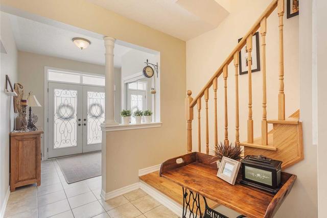 562 Foxcroft Blvd, House semidetached with 3 bedrooms, 3 bathrooms and 3 parking in Newmarket ON | Image 28