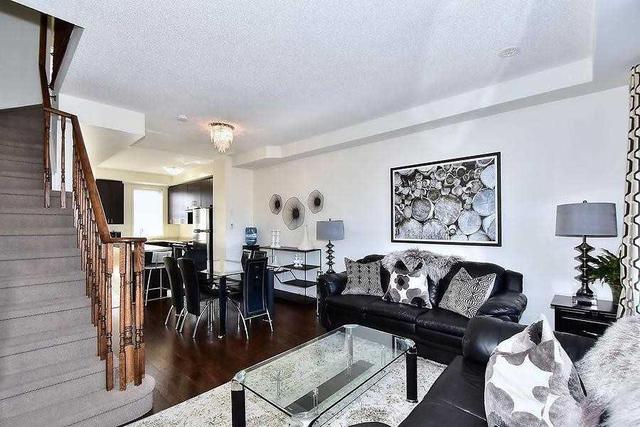 36 - 4699 Kingston Rd, Townhouse with 3 bedrooms, 3 bathrooms and 1 parking in Toronto ON | Image 4