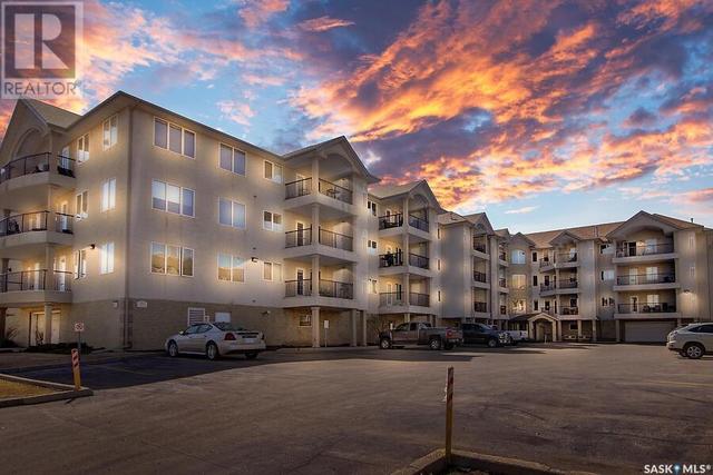 302 - 2909 Arens Road E, Condo with 2 bedrooms, 2 bathrooms and null parking in Regina SK | Image 1