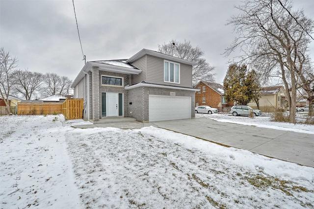 3035 Turner Rd, House detached with 3 bedrooms, 2 bathrooms and 6 parking in Windsor ON | Image 1