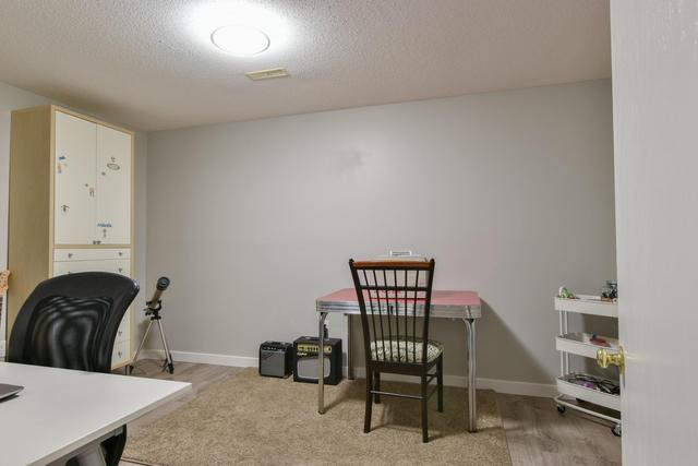 1 - 1165 16 Street Ne, Condo with 2 bedrooms, 2 bathrooms and 1 parking in Medicine Hat AB | Image 30