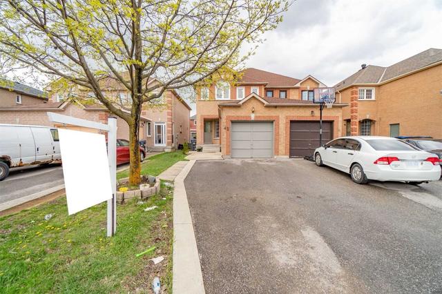 42 Herkes Dr, House semidetached with 3 bedrooms, 4 bathrooms and 3 parking in Brampton ON | Image 12