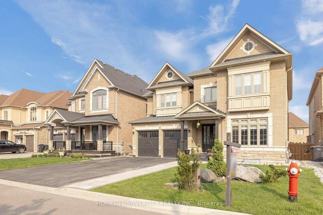 38 Love Crt, House detached with 4 bedrooms, 6 bathrooms and 8 parking in Brampton ON | Image 12