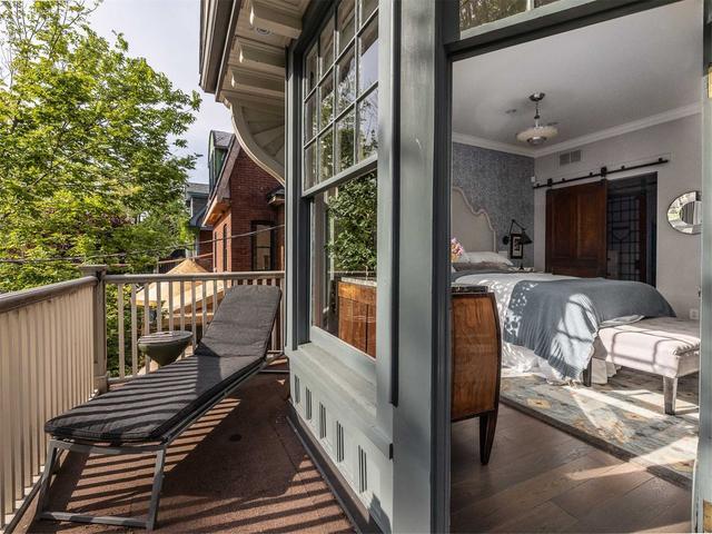 227 Crawford St, House semidetached with 3 bedrooms, 3 bathrooms and 1 parking in Toronto ON | Image 14