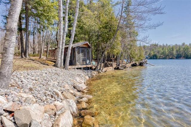 2323 Grindstone Lake Road, House detached with 2 bedrooms, 1 bathrooms and 4 parking in North Frontenac ON | Image 25