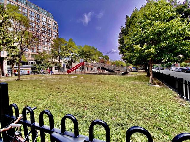 708 - 65 Scadding Ave, Condo with 2 bedrooms, 2 bathrooms and 1 parking in Toronto ON | Image 27