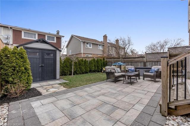 52 Kincaid Court, House detached with 3 bedrooms, 1 bathrooms and null parking in Brampton ON | Image 22